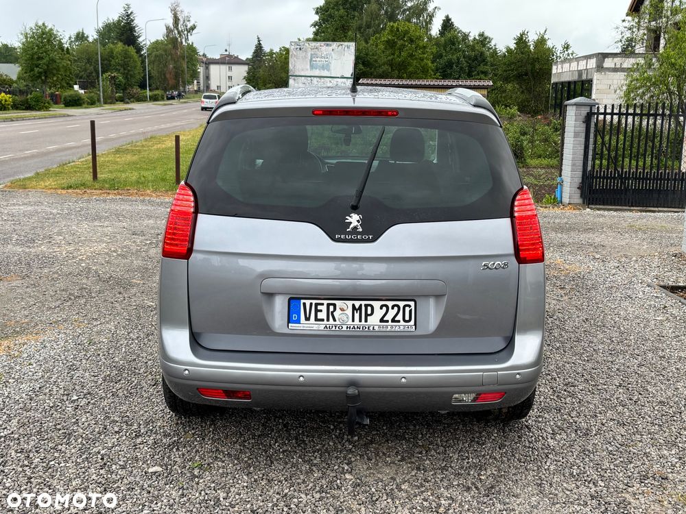 Peugeot 5008 - 28