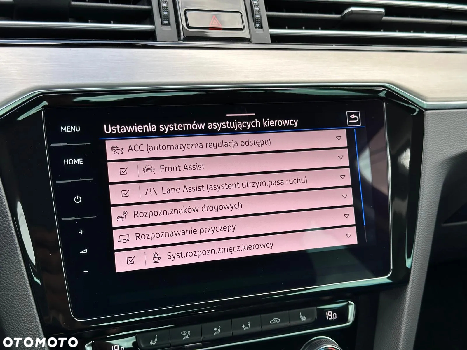 Volkswagen Passat 2.0 TSI Elegance DSG - 23