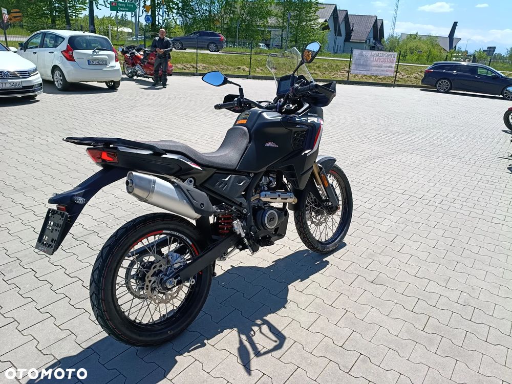 QJMOTOR SRT 125DX - 6