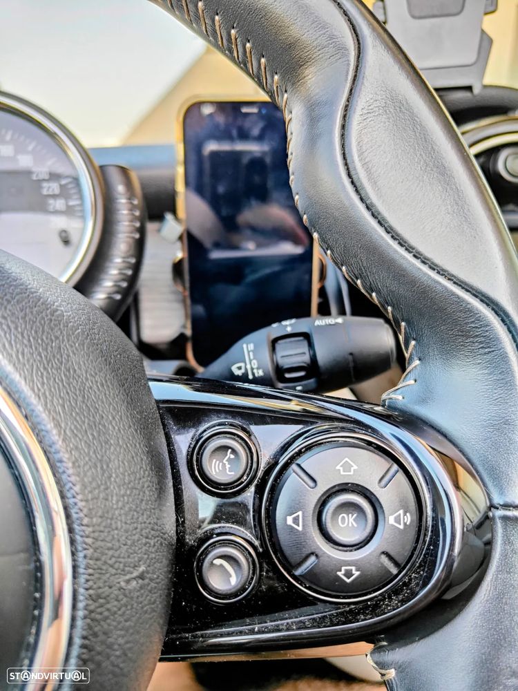 MINI Cabrio Cooper D - 22