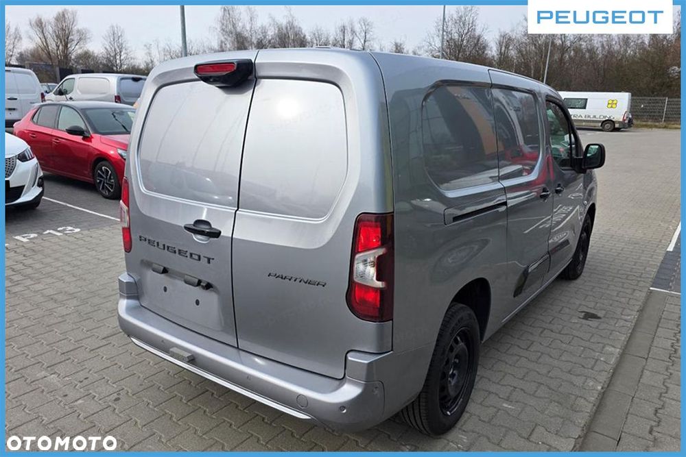 Peugeot Partner Van L2H1 EAT8 1.5 130KM - 6