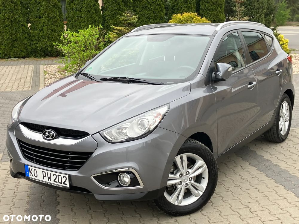 Hyundai ix35 blue 1.6 2WD Finale Gold - 3