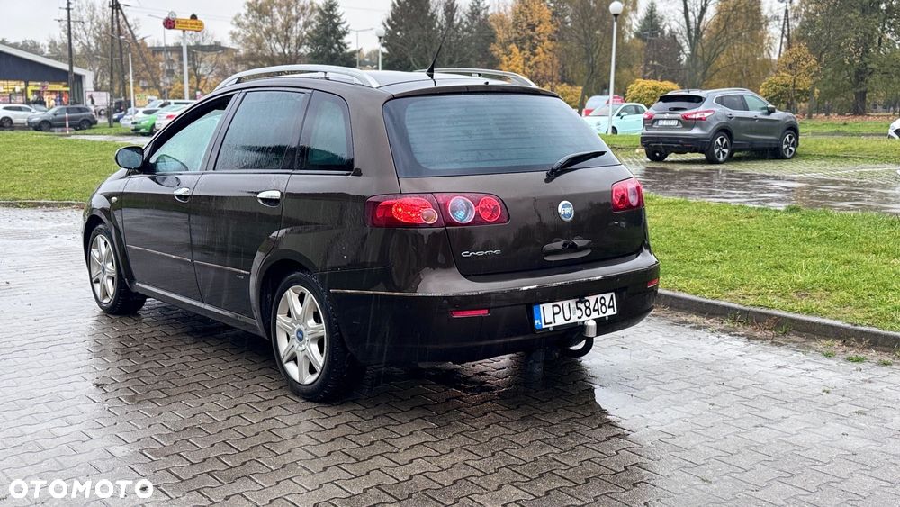 Fiat Croma 2.4 JTD Emotion - 10