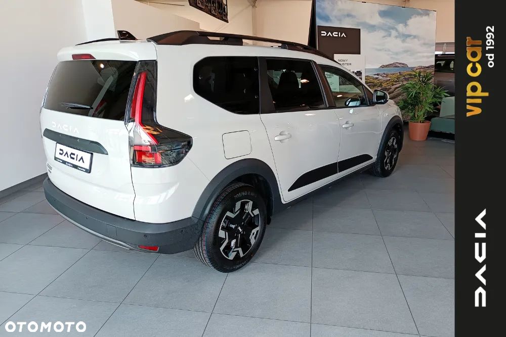 Dacia Jogger 1.8 Full Hybrid 155 Journey MMT - 4