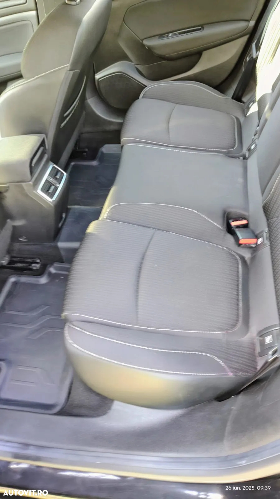 Renault Megane Energy TCe Business - 8