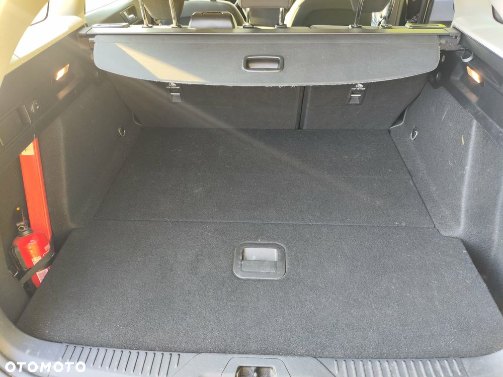 Ford Focus 1.5 EcoBlue Connected - 24