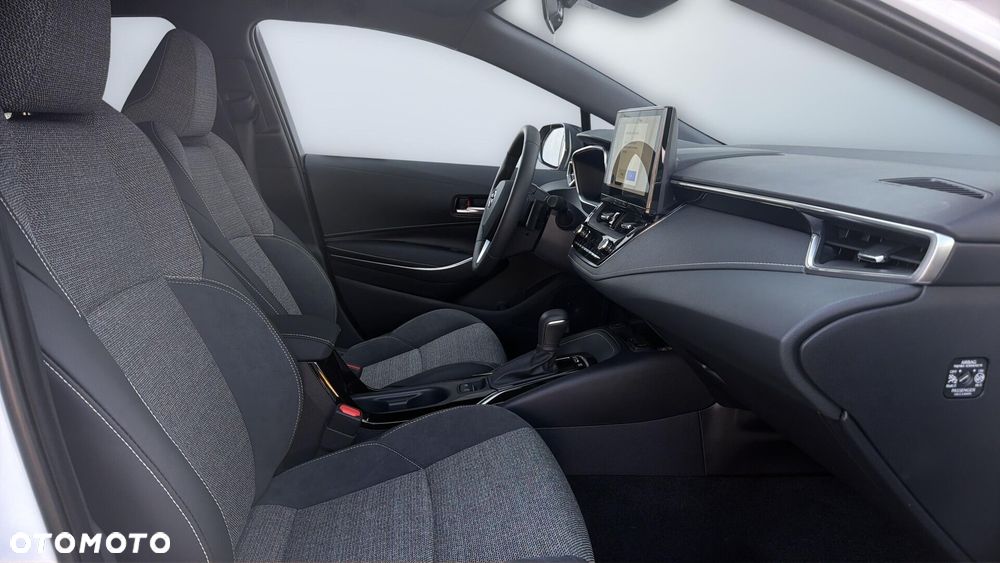 Toyota Corolla - 9