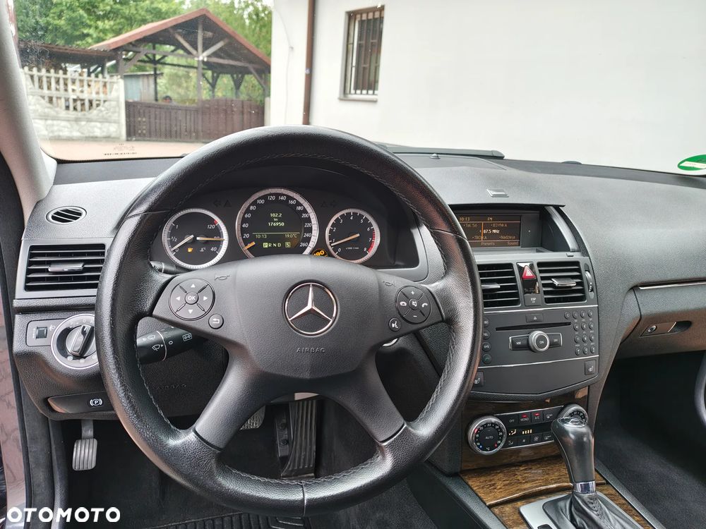 Mercedes-Benz Klasa C 200 Kompressor Automatik Elegance - 28