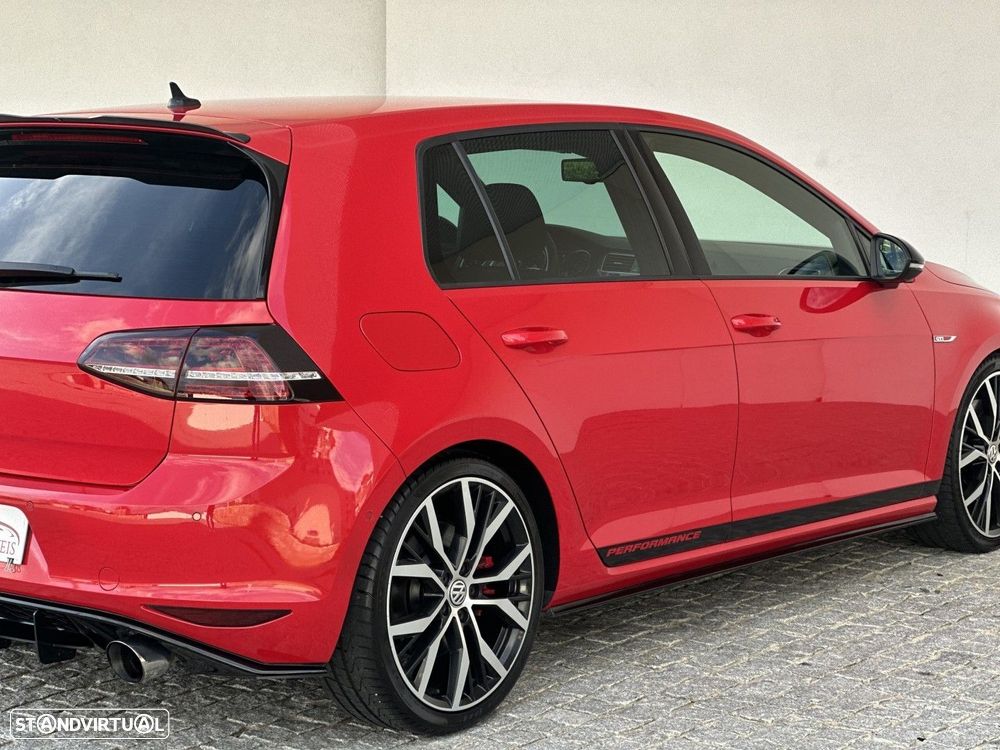 VW Golf 2.0 TSi GTi DSG Performance - 16