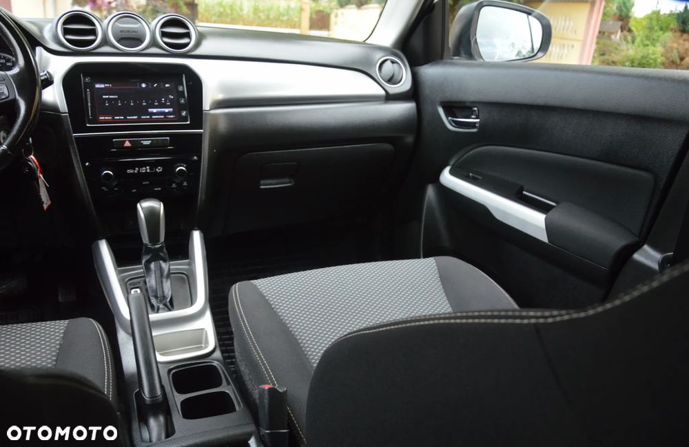 Suzuki Vitara - 26