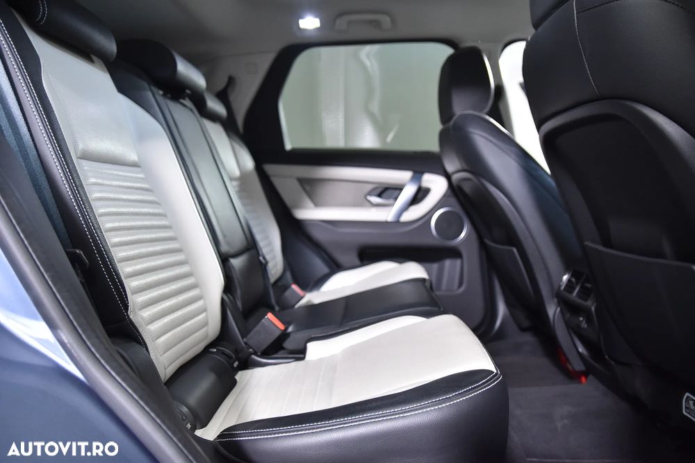 Land Rover Discovery Sport - 13