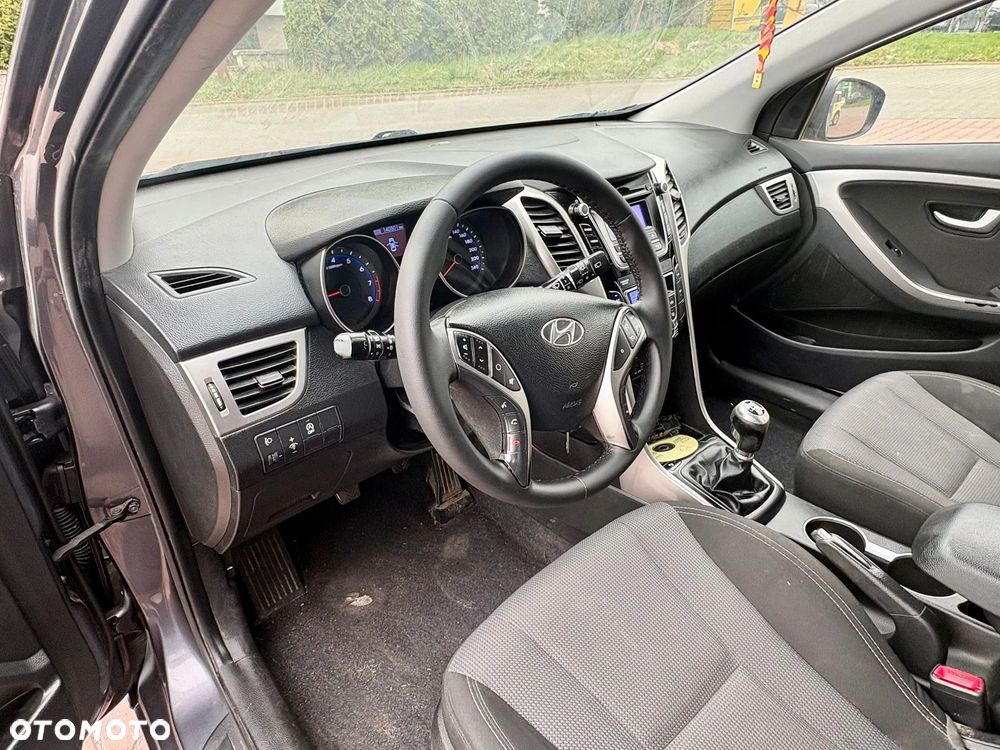 Hyundai i30 1.4 Comfort - 17