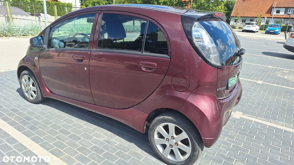 Mitsubishi i-MiEV Standard - 3