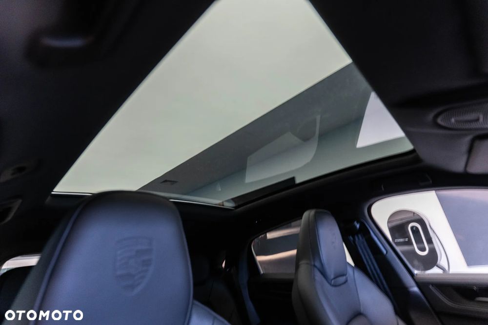 Porsche Cayenne Black Edition - 35