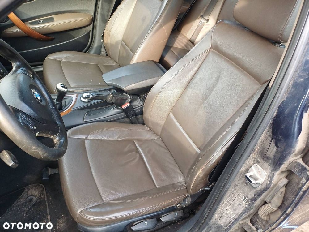 FOTELE KOMPLET LEWY PRAWY KANAPA TYŁ  BOCZKI BMW E87 120 D - 1