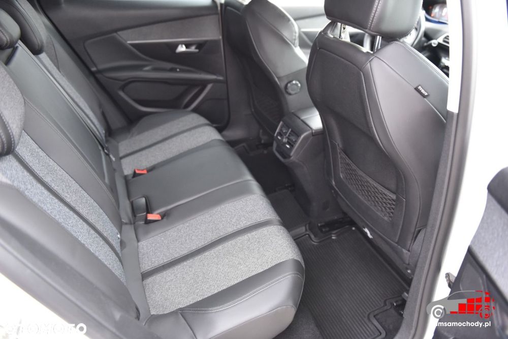 Peugeot 3008 - 21