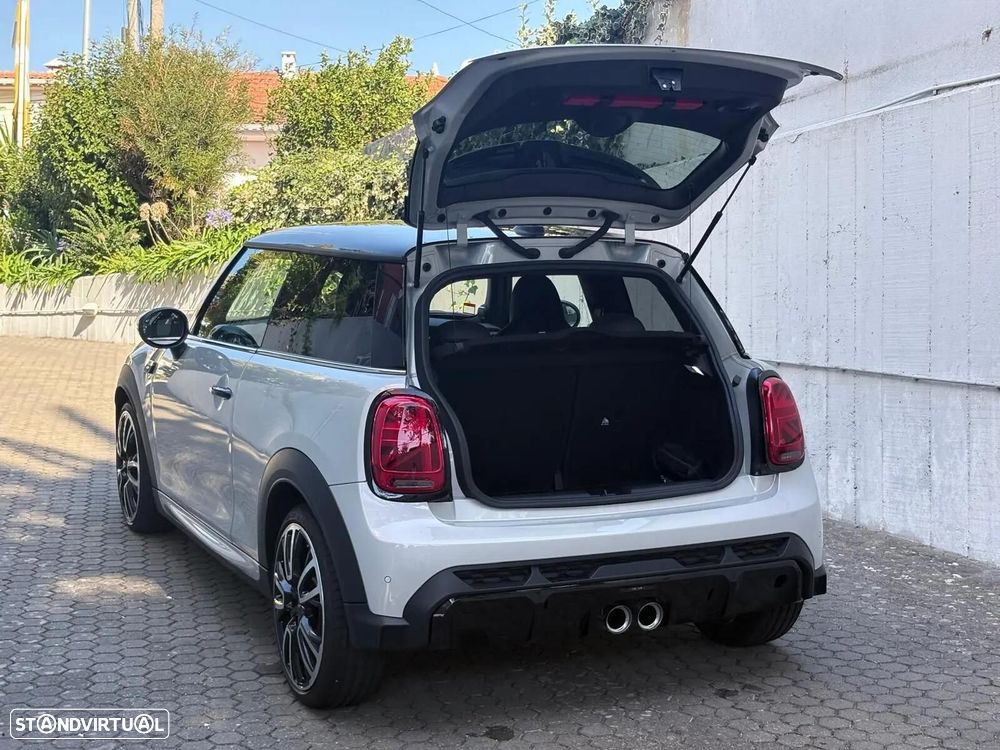 MINI 3 Portas John Cooper Works Auto Desportiva - 27
