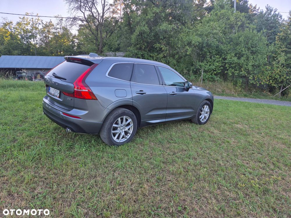 Volvo XC 60 D4 AWD Momentum - 5