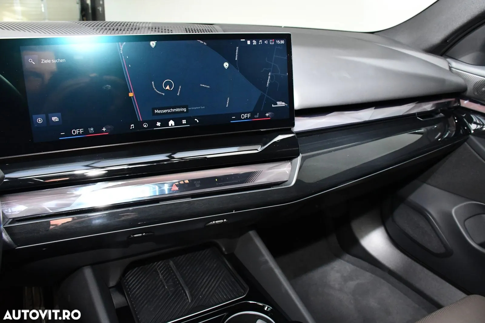 BMW Seria 5 550e xDrive AT PHEV - 8