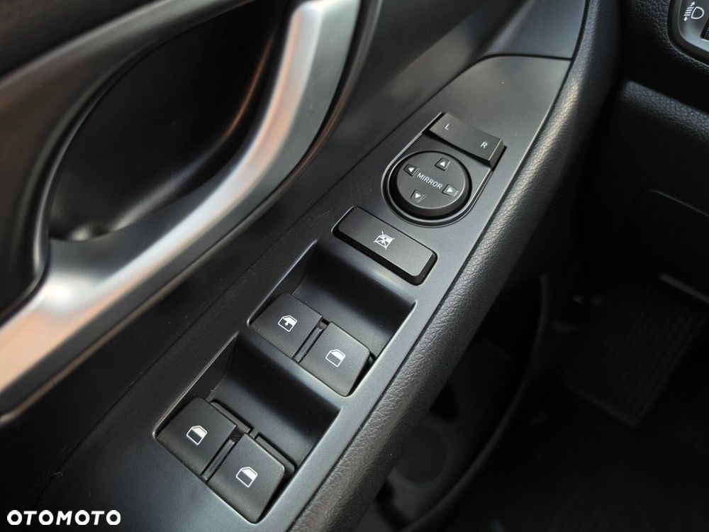 Hyundai i30 1.6 D Classic + - 21