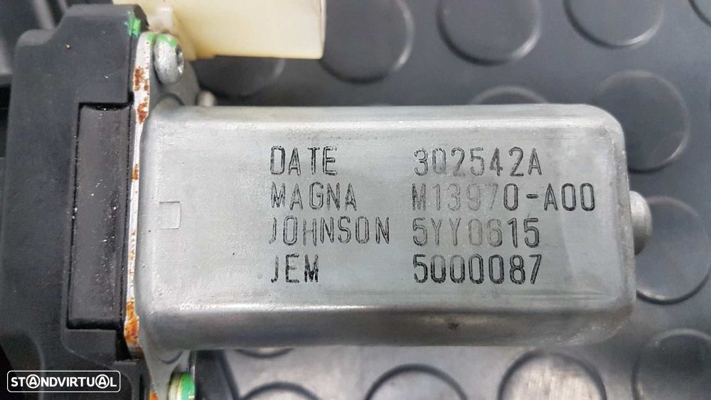 ELEVADOR TRASEIRO ESQUERDO BMW SERIE 1 LIM. (F20) 116D - 4