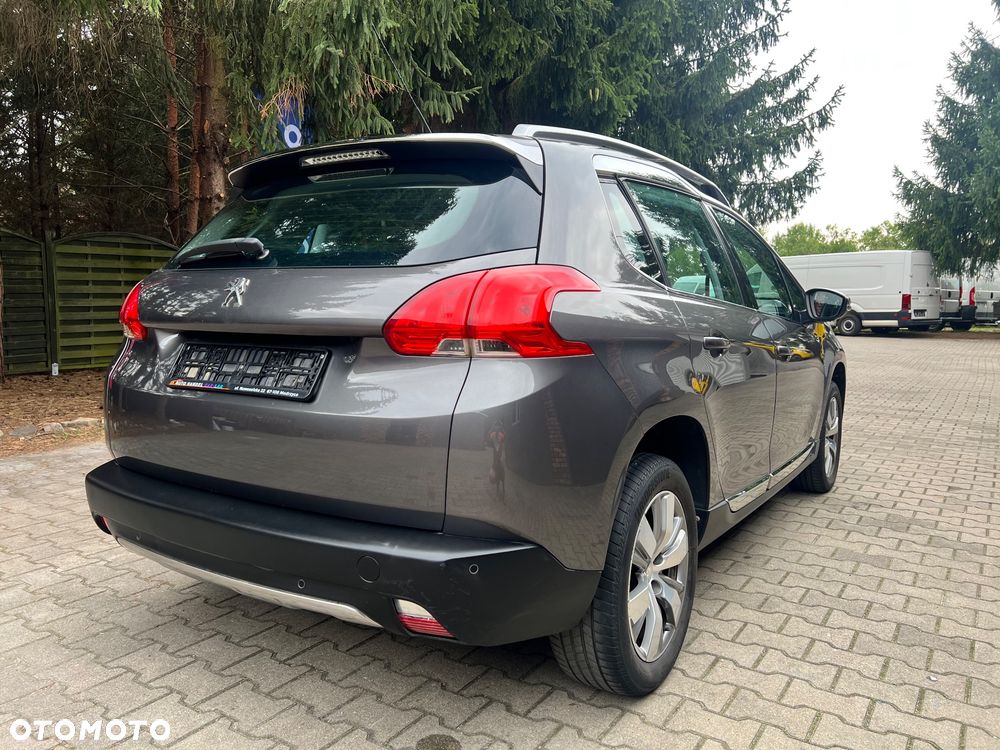 Peugeot 2008 PureTech 130 Stop&Start Allure - 12