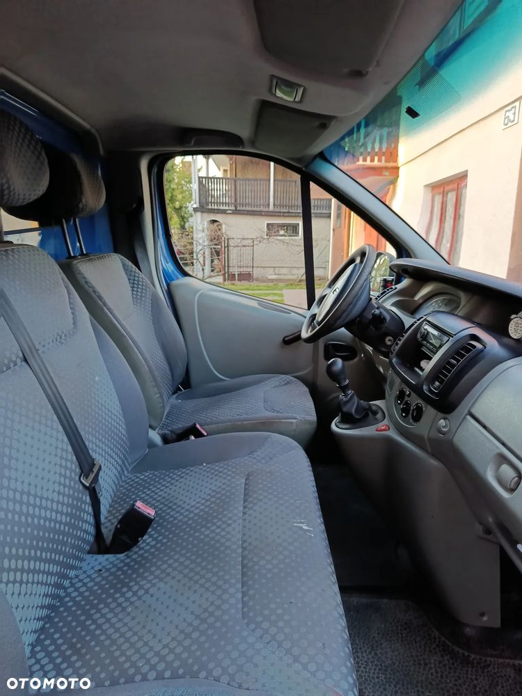 Renault TRAFIC - 9