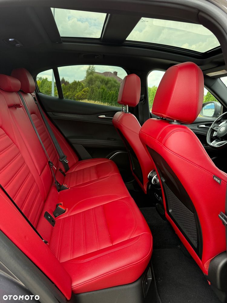 Alfa Romeo Stelvio 2.0 Turbo 16V AT8-Q4 Competizione - 21