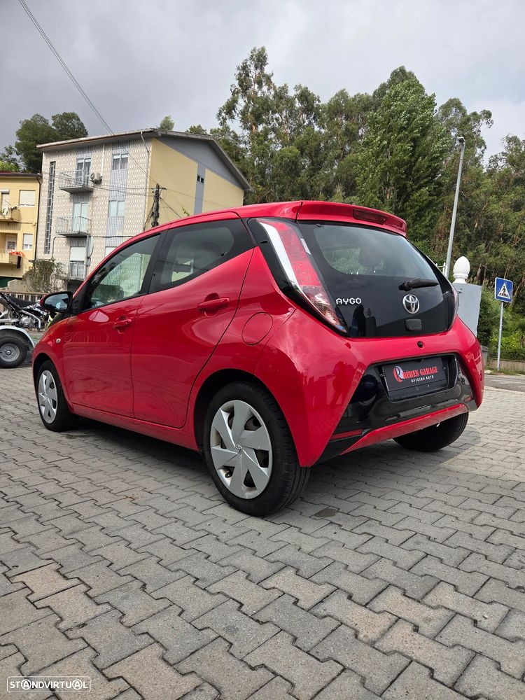 Toyota Aygo - 2