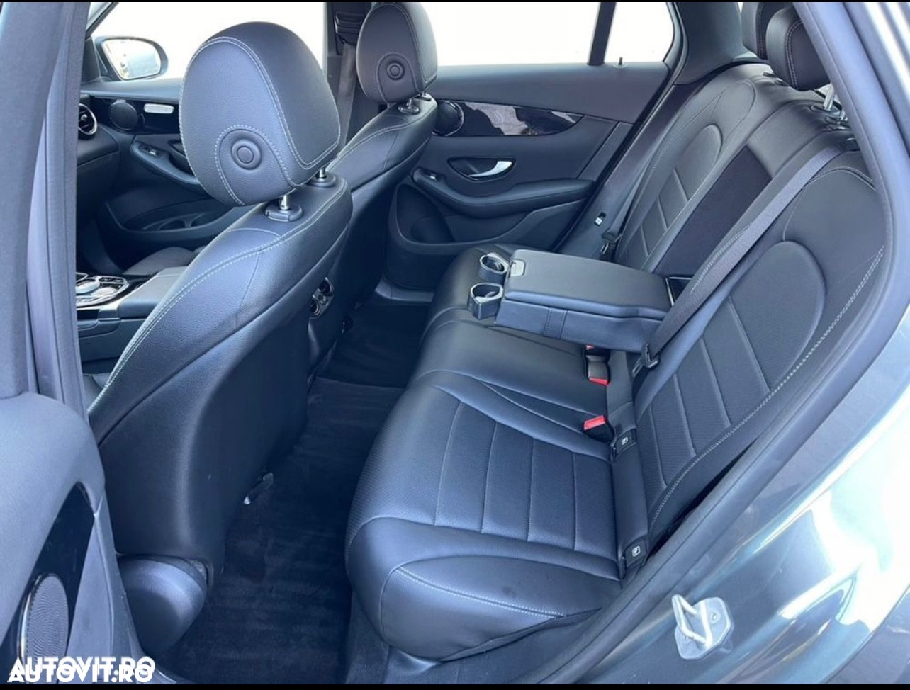Mercedes-Benz GLC 220 d 4Matic 9G-TRONIC Exclusive - 9
