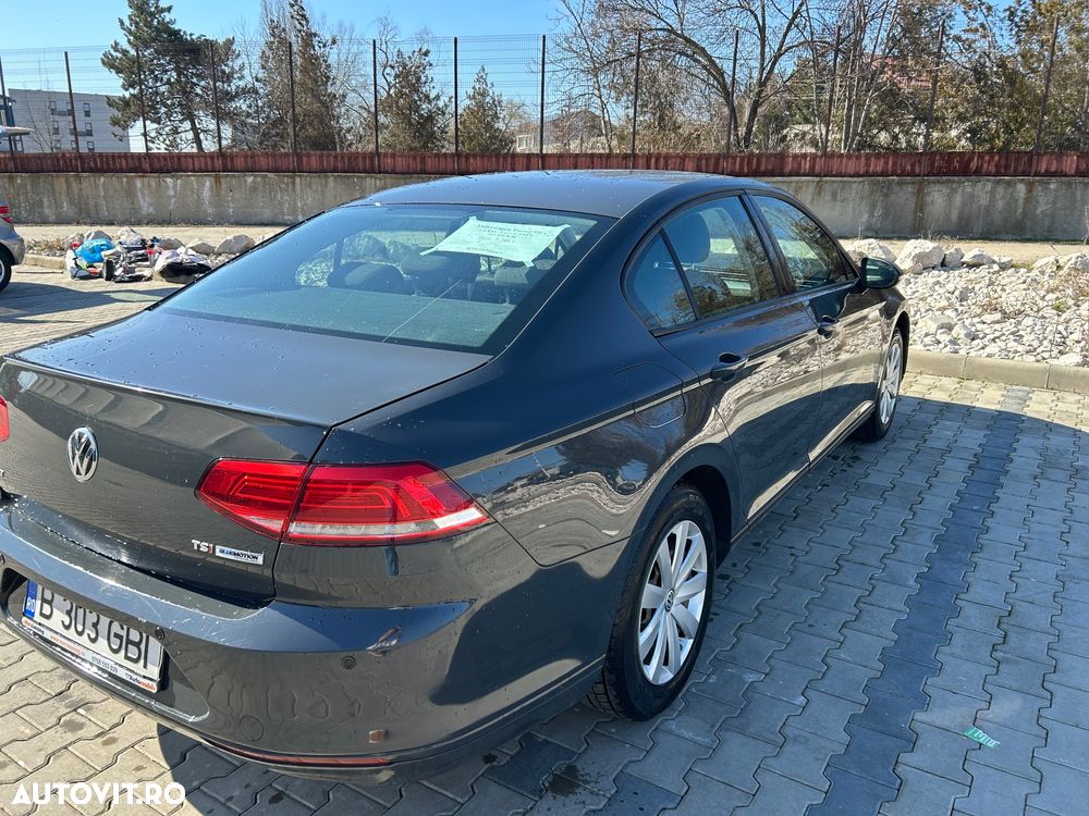 Volkswagen Passat - 3