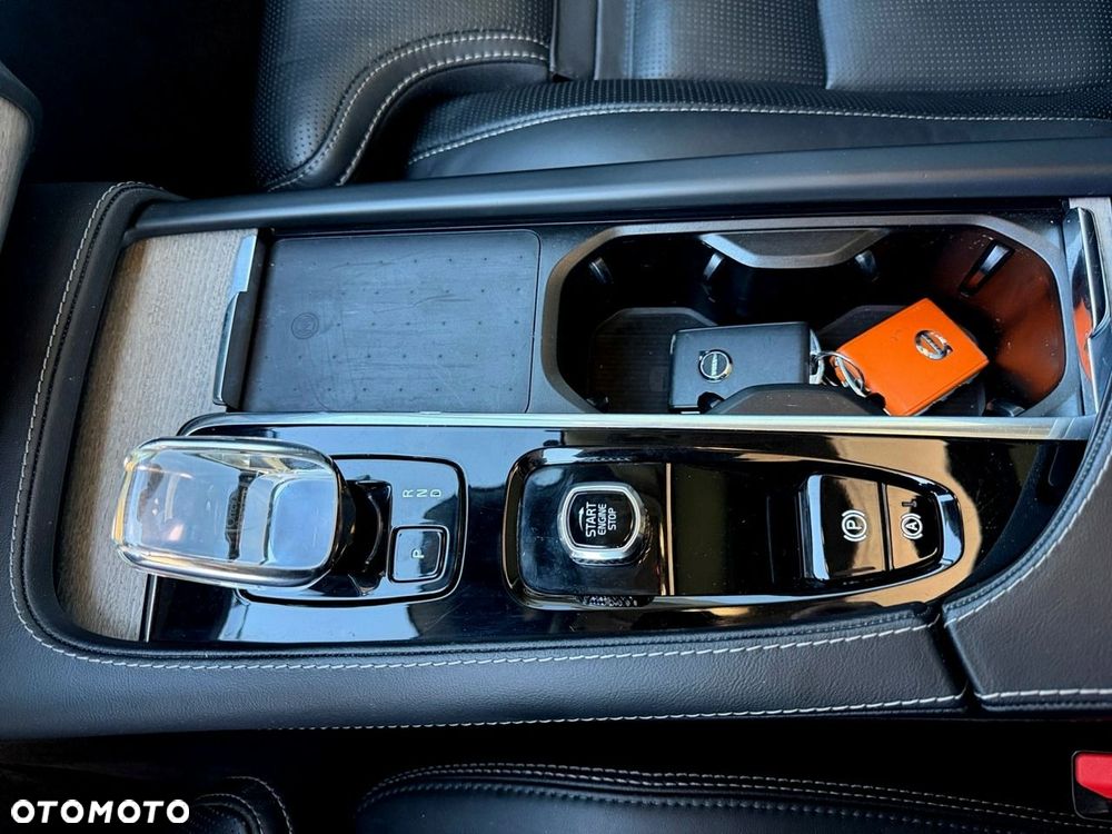 Volvo XC 90 - 27
