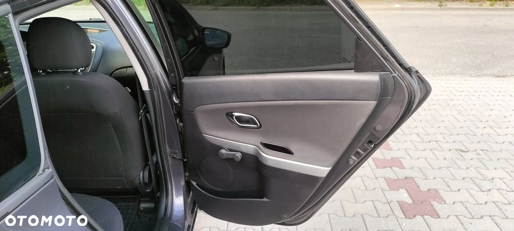 Kia Ceed Cee'd 1.6 CRDi L - 7