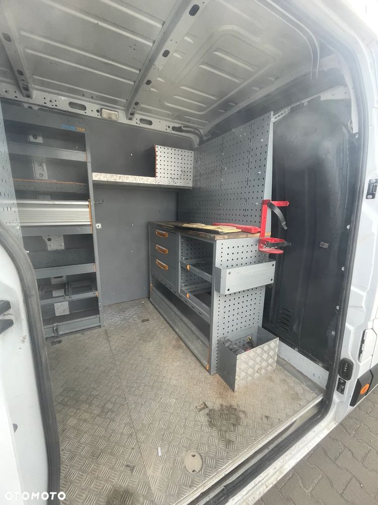 Renault Master 2.3 165KM L3H2 zabudowa warsztatowa - 12