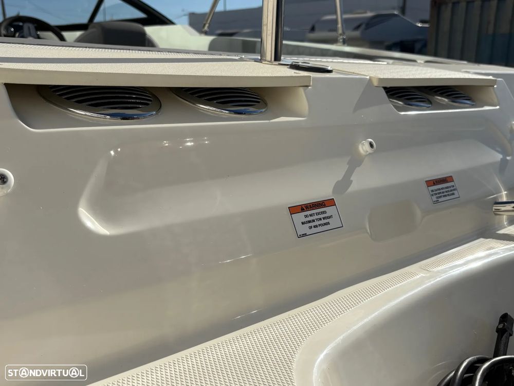 Bayliner VR4 OB - 12