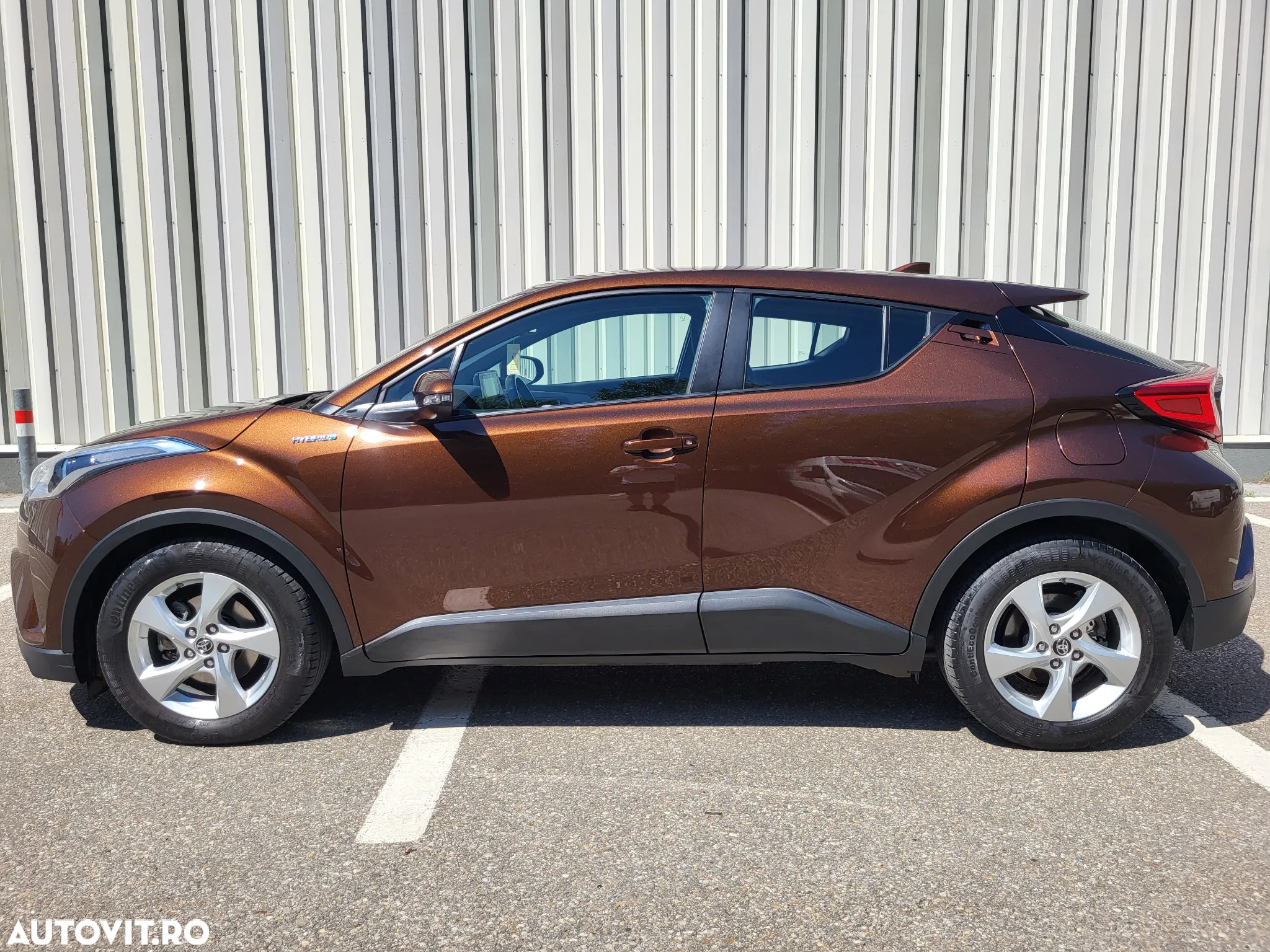 Toyota C-HR 1.8 HSD 4x2 CVT C-enter - 12