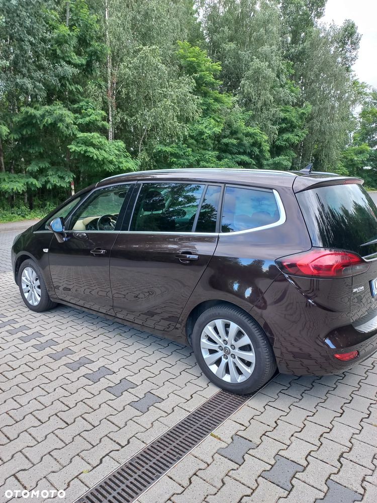 Opel Zafira 1.4 T Cosmo - 9