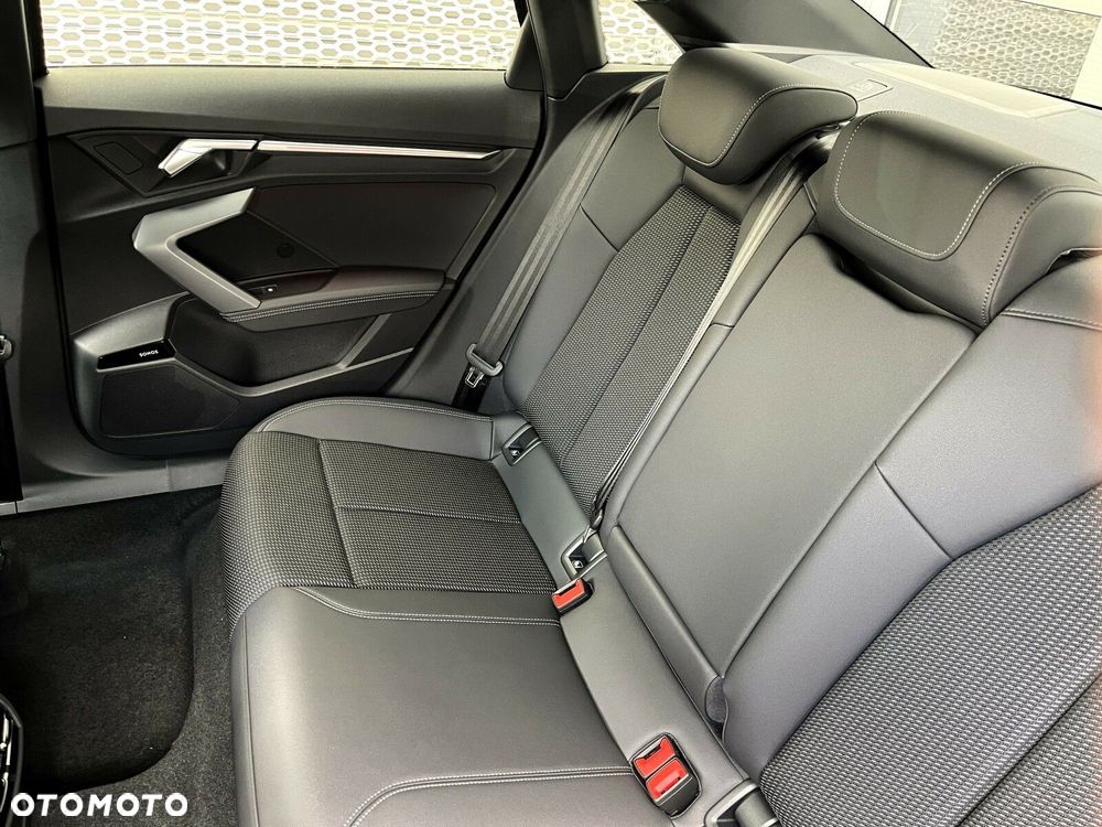 Audi S3 Limousine - 35