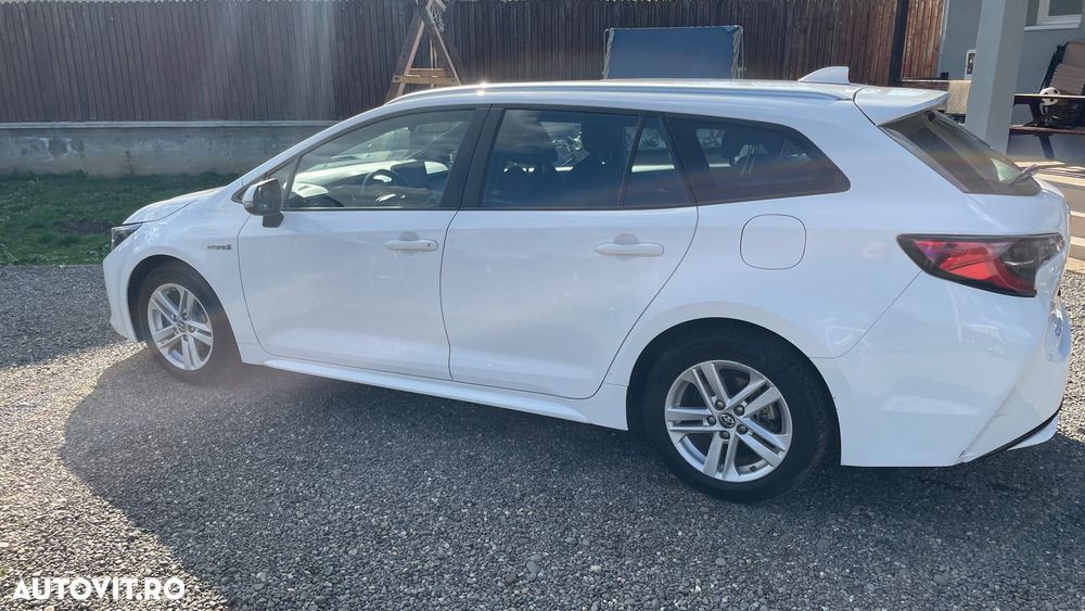 Toyota Corolla 1.8 Hybrid Comfort - 12