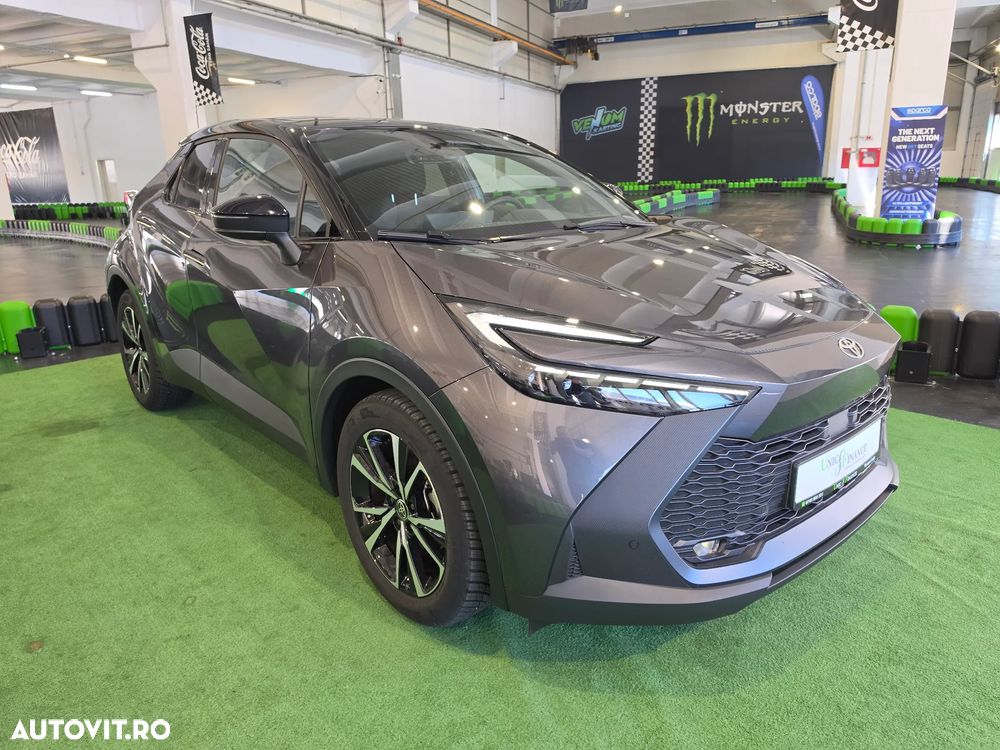 Toyota C-HR 1.8 Hybrid Team Deutschland - 2