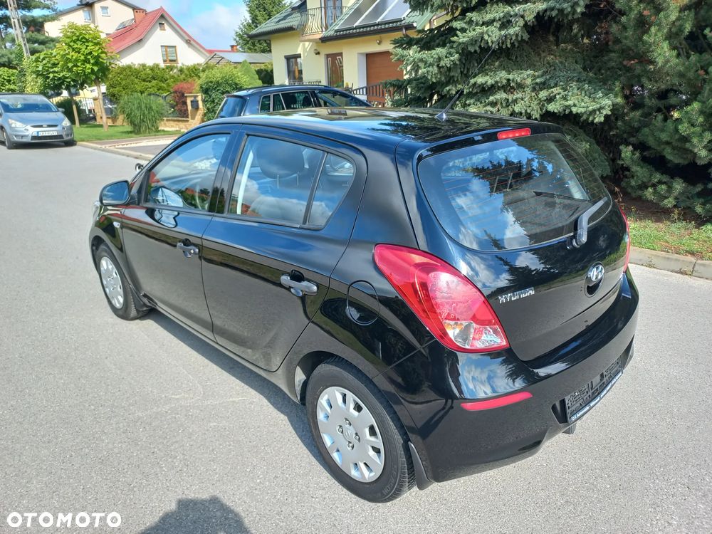 Hyundai i20 1.2 Trend - 10