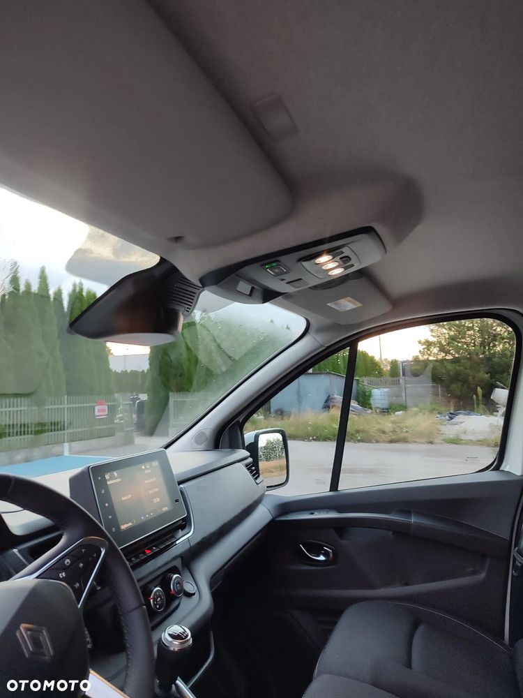 Renault TRAFIC - 22