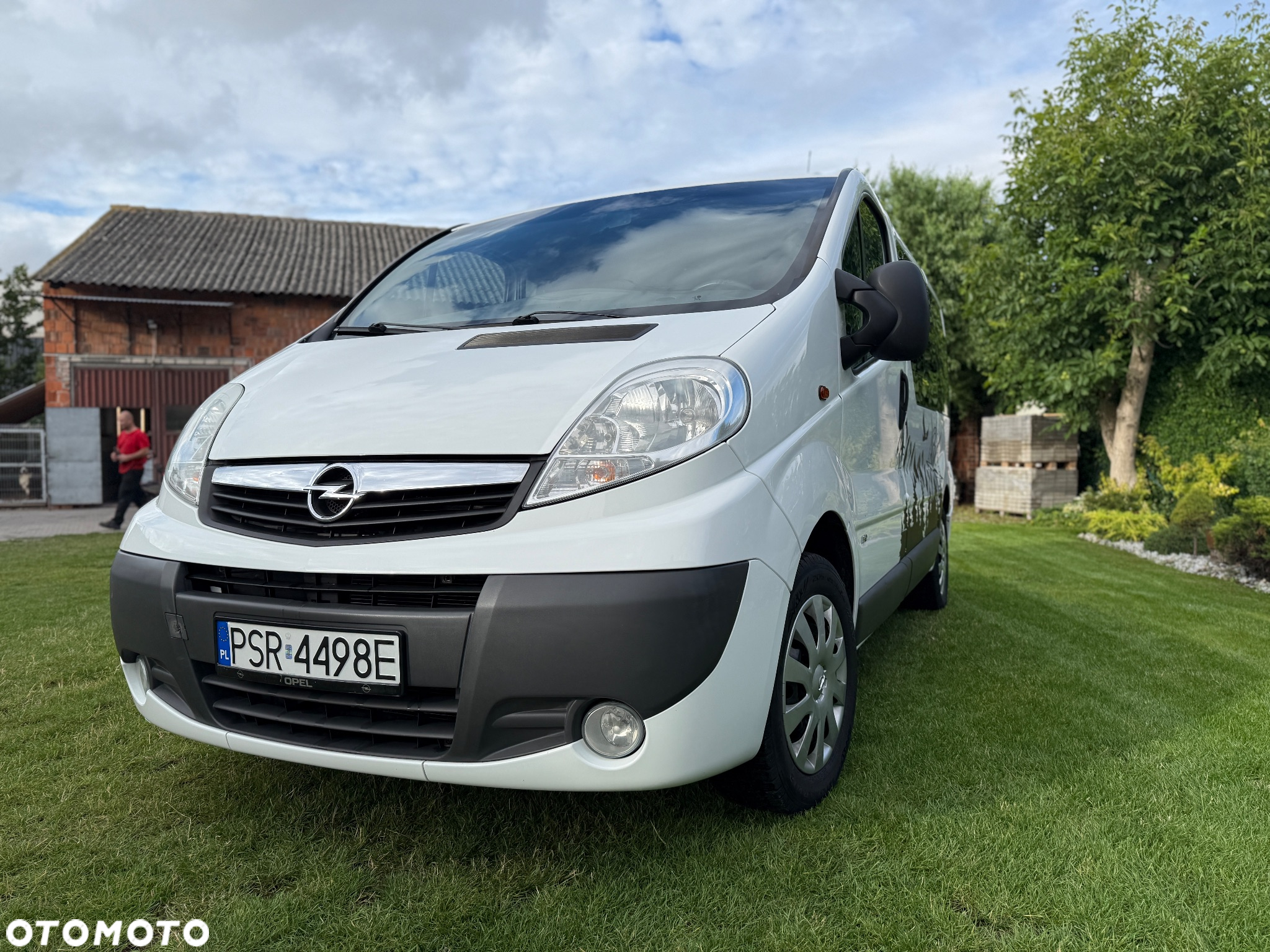 Opel Vivaro L1H1 Tour Cosmo - 2