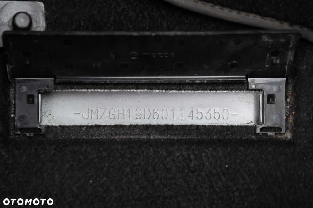 Mazda 6 2.0 CD Exclusive + - 39
