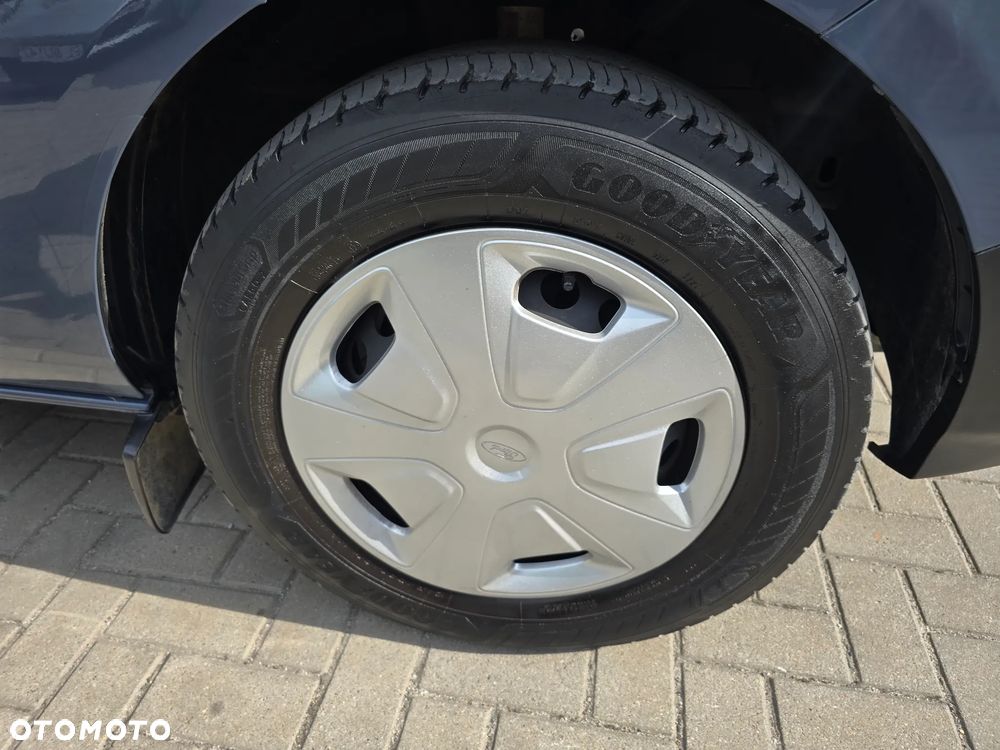 Ford Transit Custom - 13