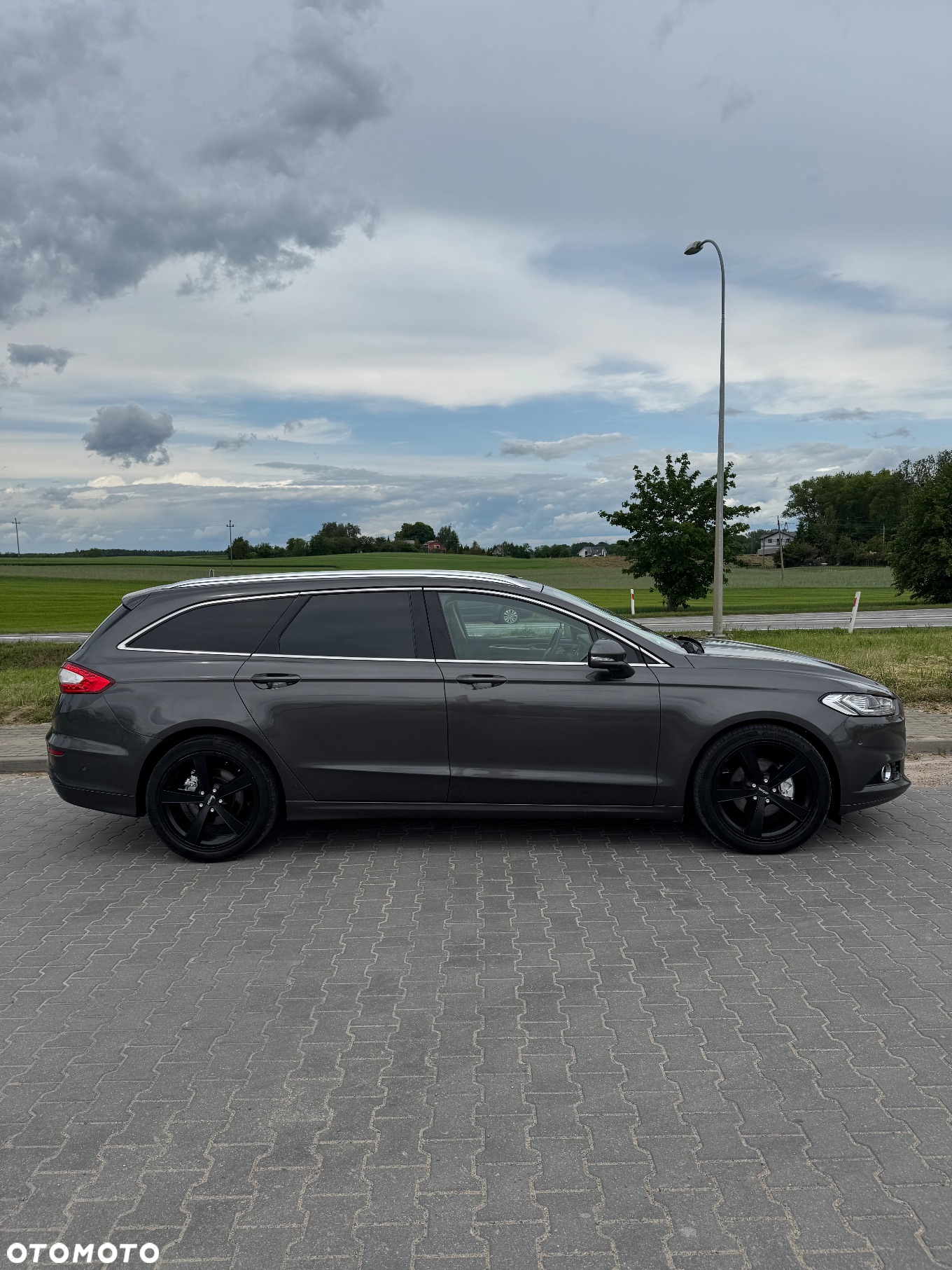 Ford Mondeo - 4