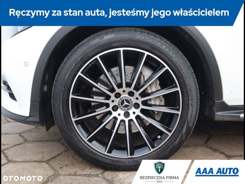 Mercedes-Benz GLC - 16