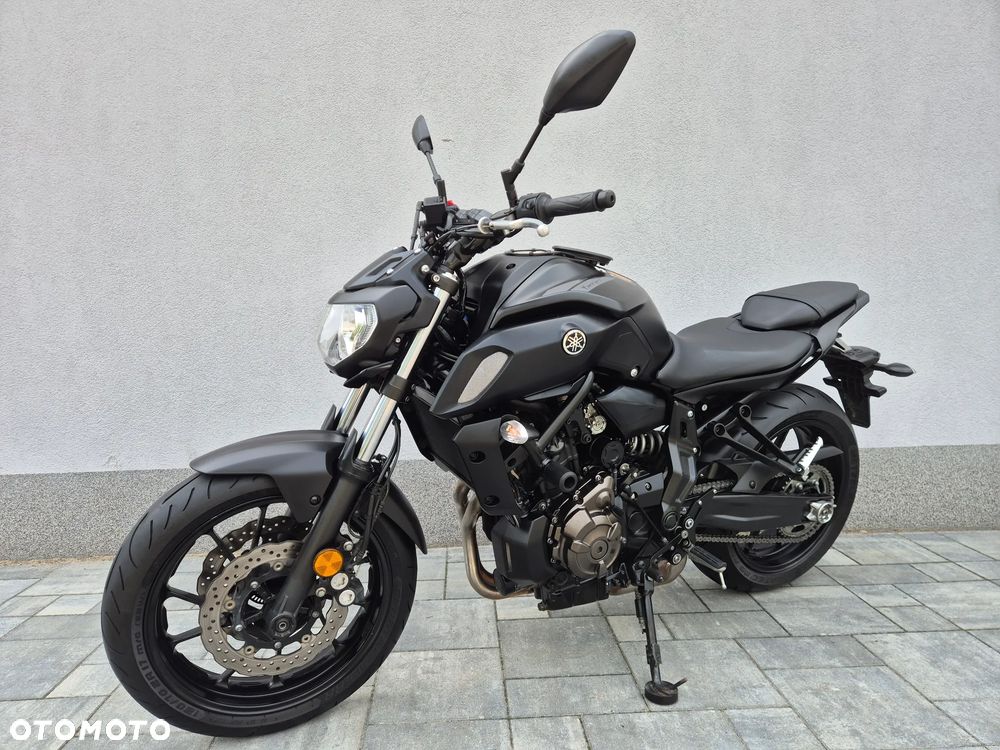 Yamaha MT - 16