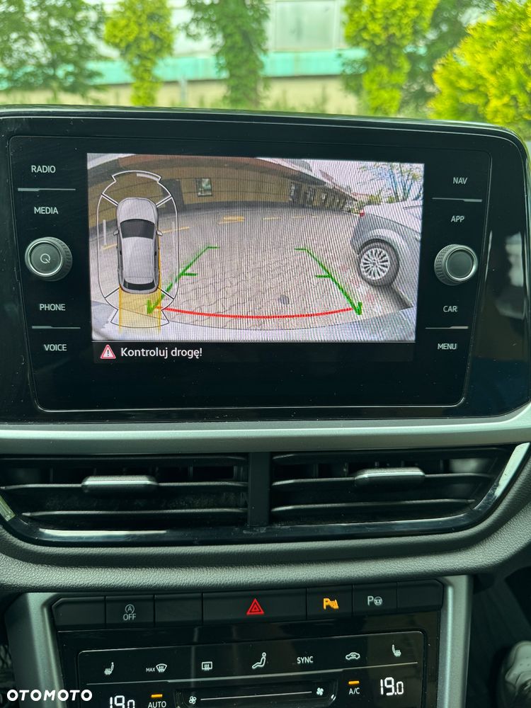 Volkswagen T-Roc 1.5 TSI Life DSG - 13