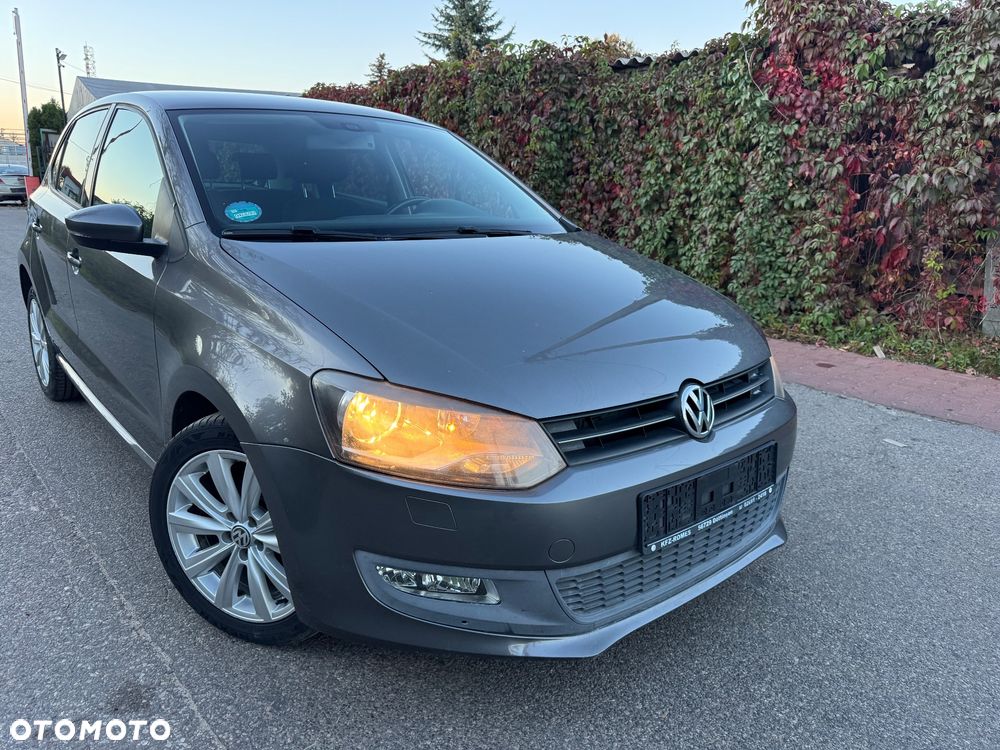 Volkswagen Polo - 1
